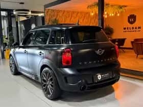 MINI Countryman thumbnail 4