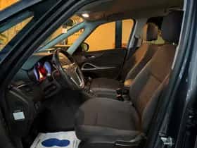 Opel Zafira Tourer thumbnail 16