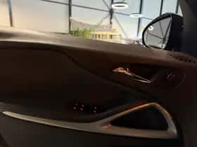 Opel Zafira Tourer (2012) thumbnail 21