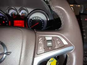 Opel Zafira Tourer (2012) thumbnail 23