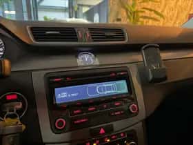 Volkswagen Passat thumbnail 24