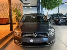 Volkswagen Passat (2011) thumbnail 8