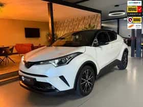 Toyota C-HR (2018) thumbnail 1
