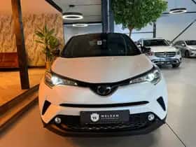 Toyota C-HR thumbnail 6