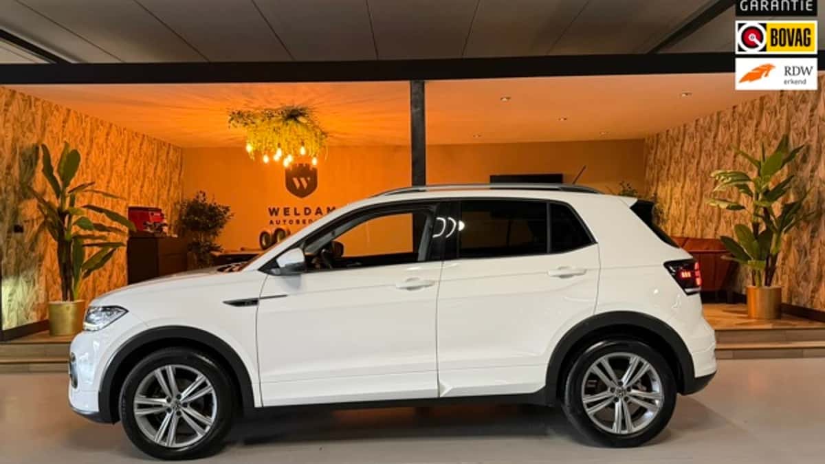 Volkswagen T-Cross — foto 1