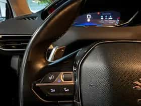 Peugeot 5008 (2018) thumbnail 26