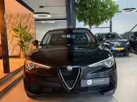 Alfa Romeo Stelvio thumbnail 6