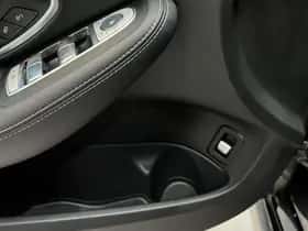 Mercedes-Benz C-Klasse thumbnail 33