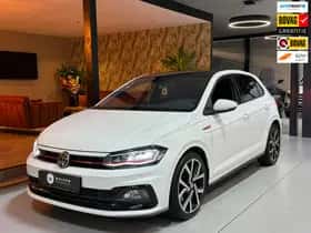 Volkswagen Polo (2018) thumbnail 2