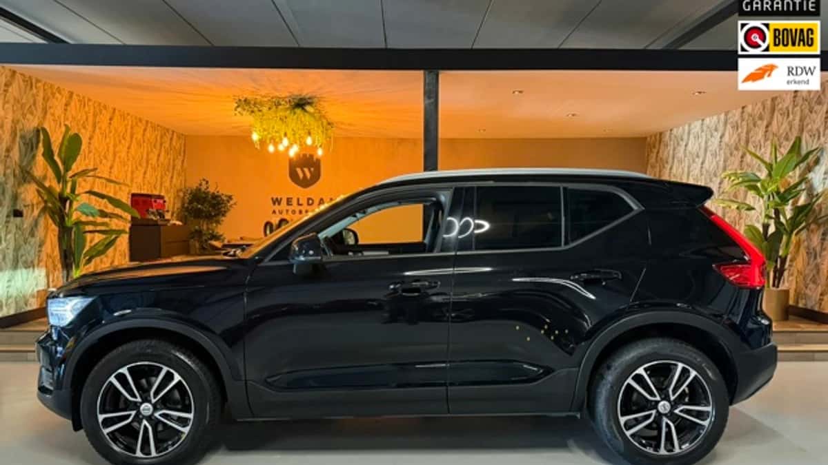 Volvo XC40 — foto 1