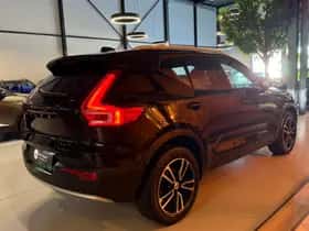 Volvo XC40 thumbnail 17