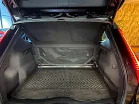 Volvo XC40 thumbnail 19