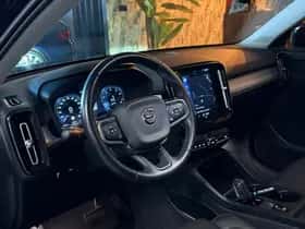 Volvo XC40 thumbnail 21