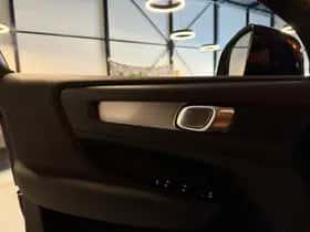 Volvo XC40 thumbnail 25