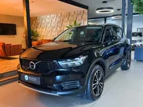 Volvo XC40 thumbnail 10
