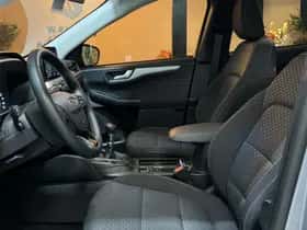 Ford Kuga thumbnail 24