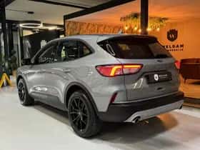 Ford Kuga thumbnail 4