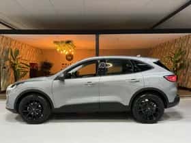Ford Kuga (2024) thumbnail 6