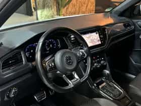 Volkswagen T-Roc thumbnail 23