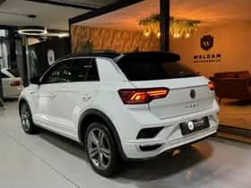 Volkswagen T-Roc thumbnail 4