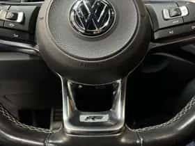 Volkswagen T-Roc (2019) thumbnail 32