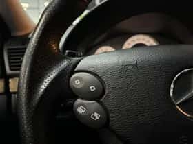 Mercedes-Benz E-Klasse (2008) thumbnail 31