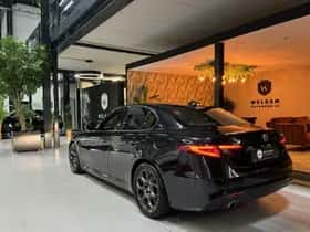 Alfa Romeo Giulia thumbnail 16