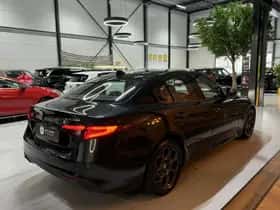 Alfa Romeo Giulia thumbnail 17