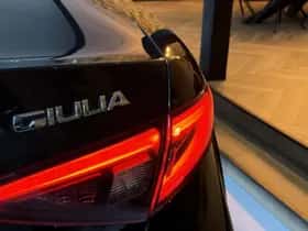 Alfa Romeo Giulia thumbnail 18