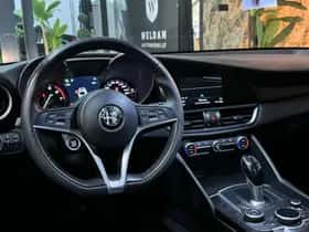 Alfa Romeo Giulia thumbnail 19