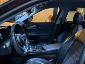 Alfa Romeo Giulia thumbnail 20