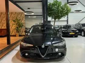 Alfa Romeo Giulia thumbnail 6