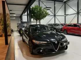 Alfa Romeo Giulia thumbnail 9
