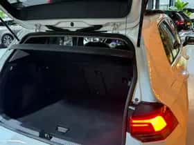 Volkswagen Golf thumbnail 23