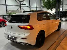 Volkswagen Golf (2022) thumbnail 4