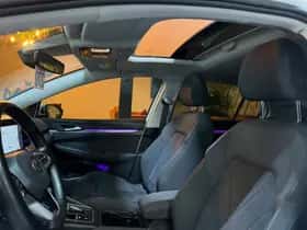 Volkswagen Golf thumbnail 31