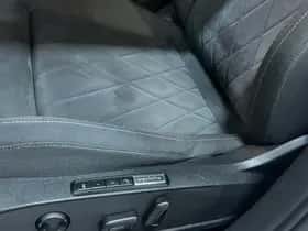 Volkswagen Golf thumbnail 32