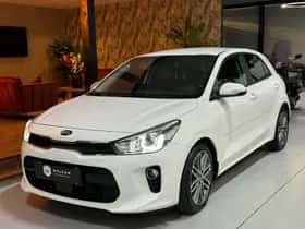 Kia Rio thumbnail 3