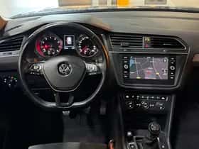 Volkswagen Tiguan (2019) thumbnail 3