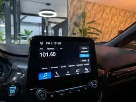 Ford Fiesta (2018) thumbnail 33