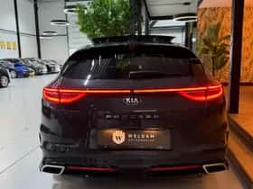 Kia Proceed (2021) thumbnail 22