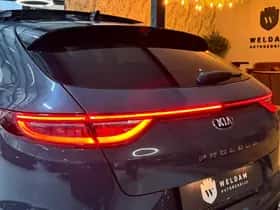 Kia Proceed (2021) thumbnail 23