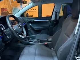Škoda Karoq (2021) thumbnail 6