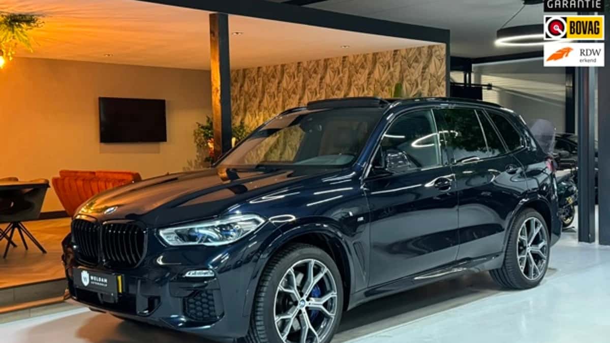 BMW X5 (2021) — foto 1