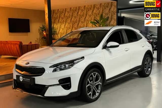 Kia XCeed (2022) thumbnail 1