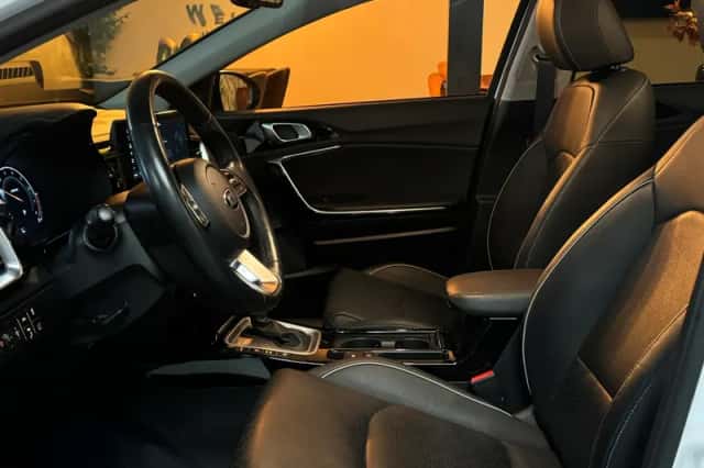 Kia XCeed (2022) thumbnail 6