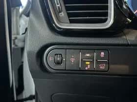 Kia XCeed (2022) thumbnail 9