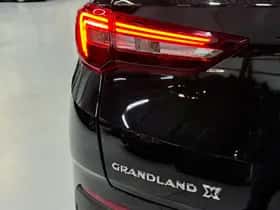 Opel Grandland X (2019) thumbnail 25