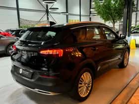Opel Grandland X (2019) thumbnail 4