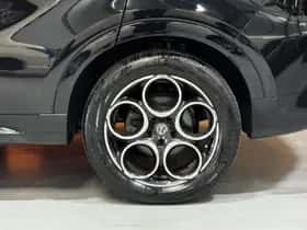 Alfa Romeo Tonale (2022) thumbnail 11